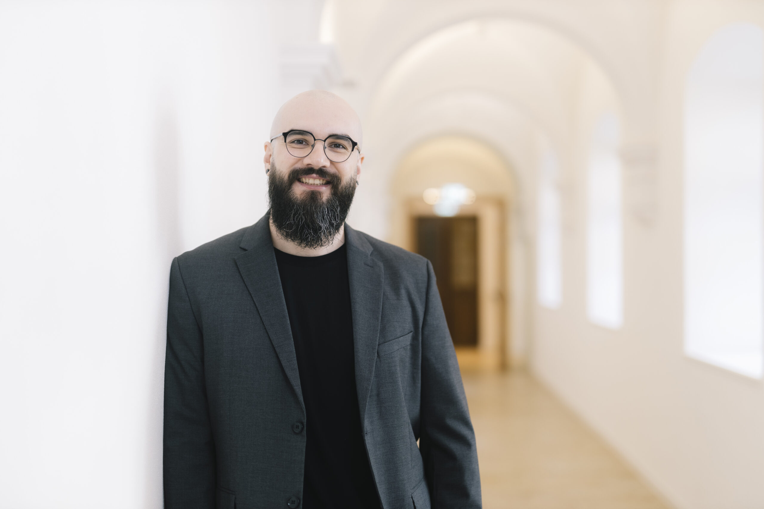 Christian Kandora, Mitarbeiter bilden+tagen