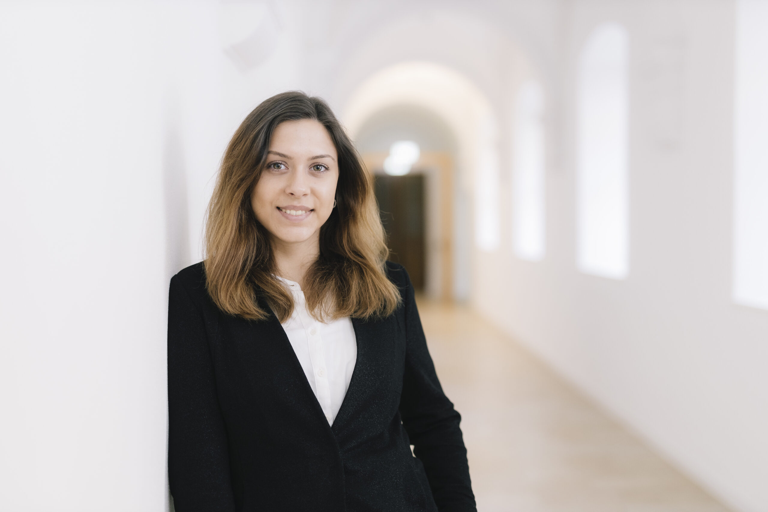 Karina Riepack, Mitarbeiterin bilden+tagen